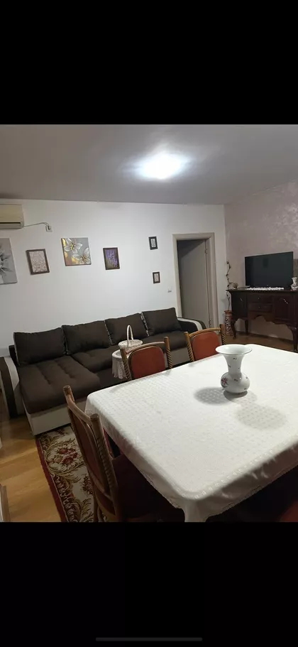 Laze Nančića | 4zida.rs