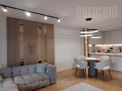 HRAM SVETOG SAVE | 4zida.rs