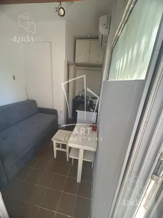 Kancelarija | 4zida