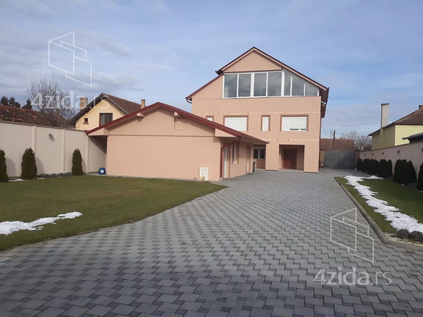 3-etažna kuća | 4zida
