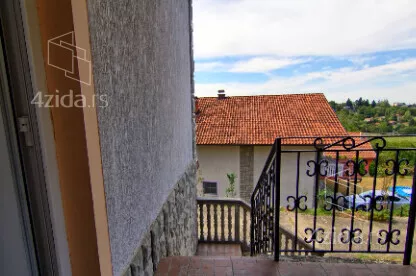 3-etažna kuća | 4zida