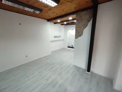 Lole Ribara | 4zida.rs