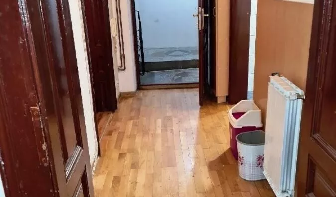 Devetosoban stan | 4zida