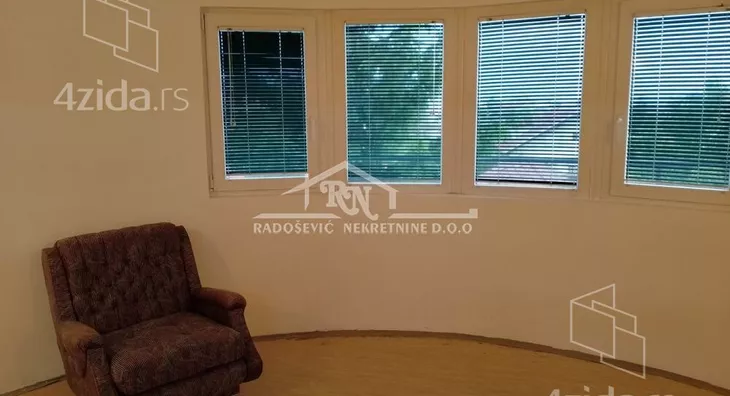 4-etažna kuća | 4zida