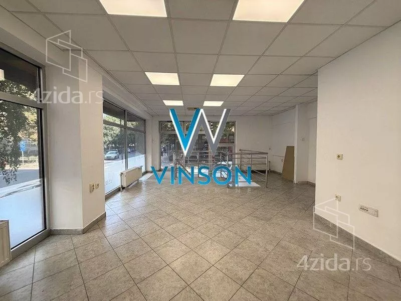Lokal | 4zida