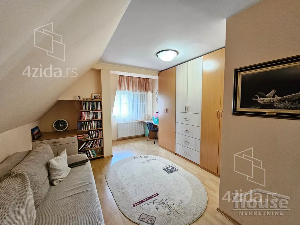 Kuća | 4zida