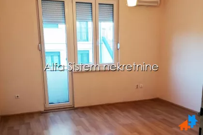 Hadžipopovac | 4zida.rs