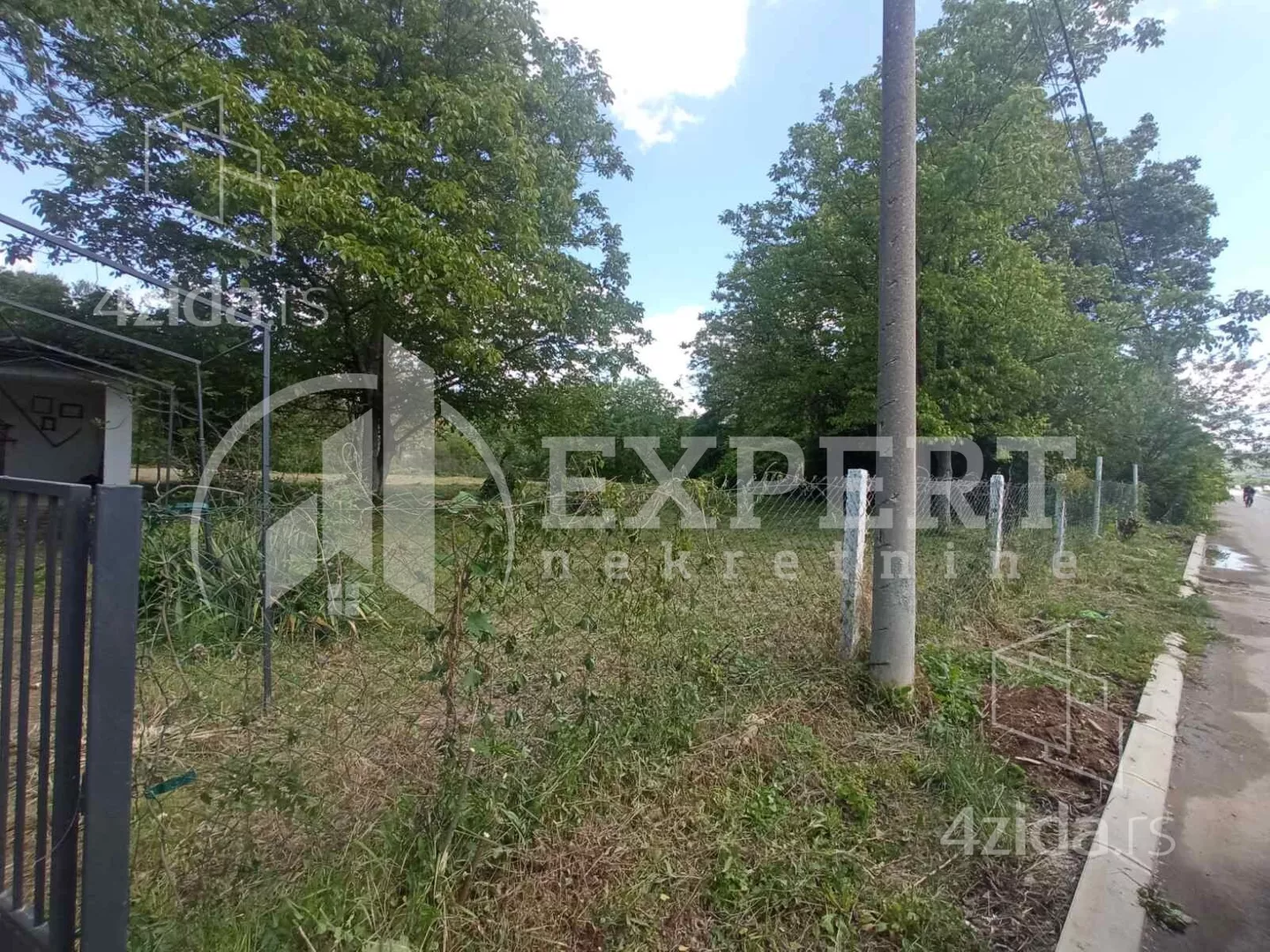 Građevinsko zemljište | 4zida