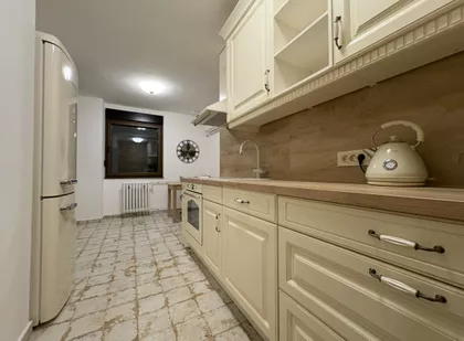 Bulevar Jovana Dučića 6 | 4zida.rs