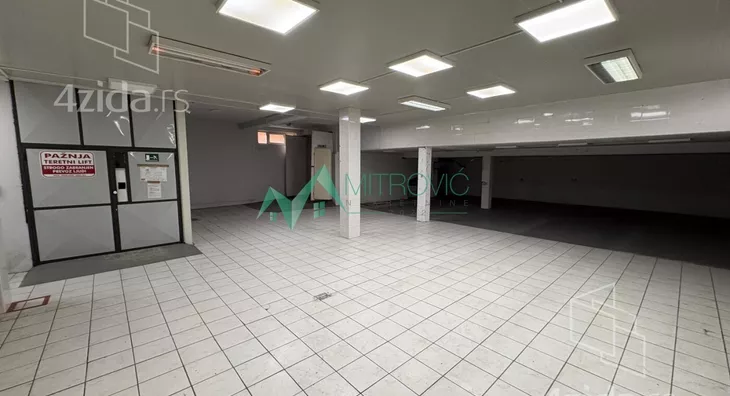 Poslovni prostor | 4zida