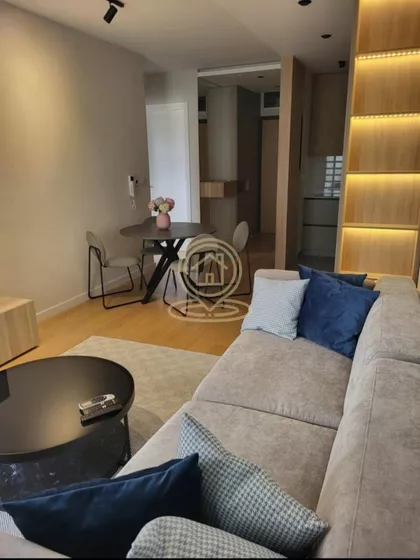 Tošin Bunar | 4zida.rs