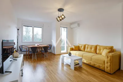 Skopljanska | 4zida.rs