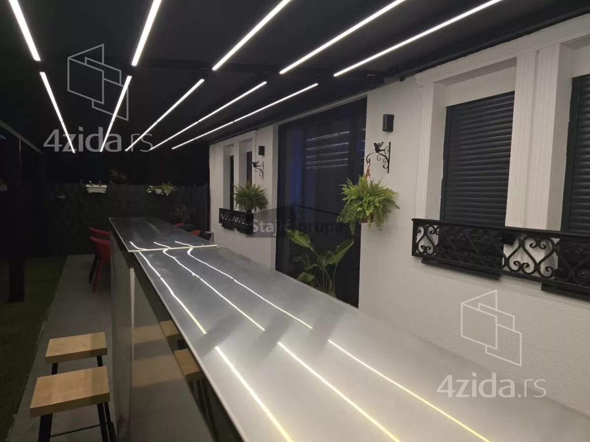 Troiposoban stan | 4zida