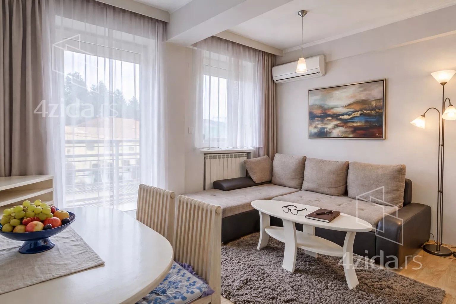 Dvoiposoban stan | 4zida