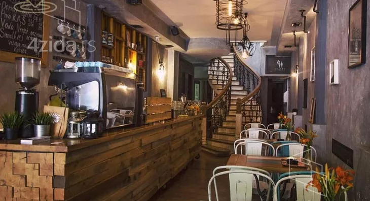 Ugostiteljski objekat | 4zida