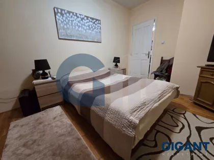 Ustanička | 4zida.rs