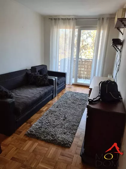 Cara Dušana | 4zida.rs