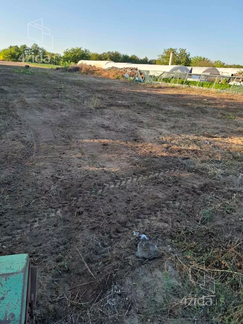 Poljoprivredno zemljište | 4zida