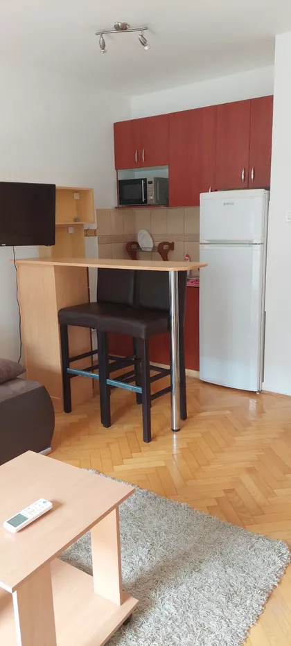 Svetojovanska | 4zida.rs