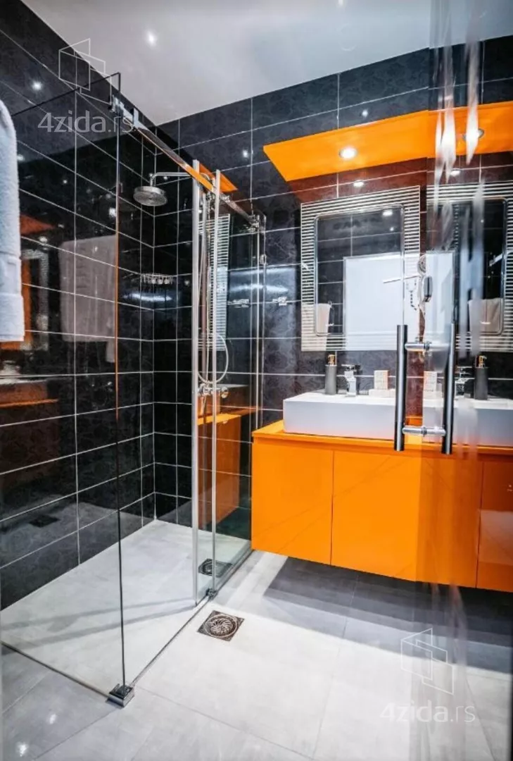 Turistički objekat | 4zida