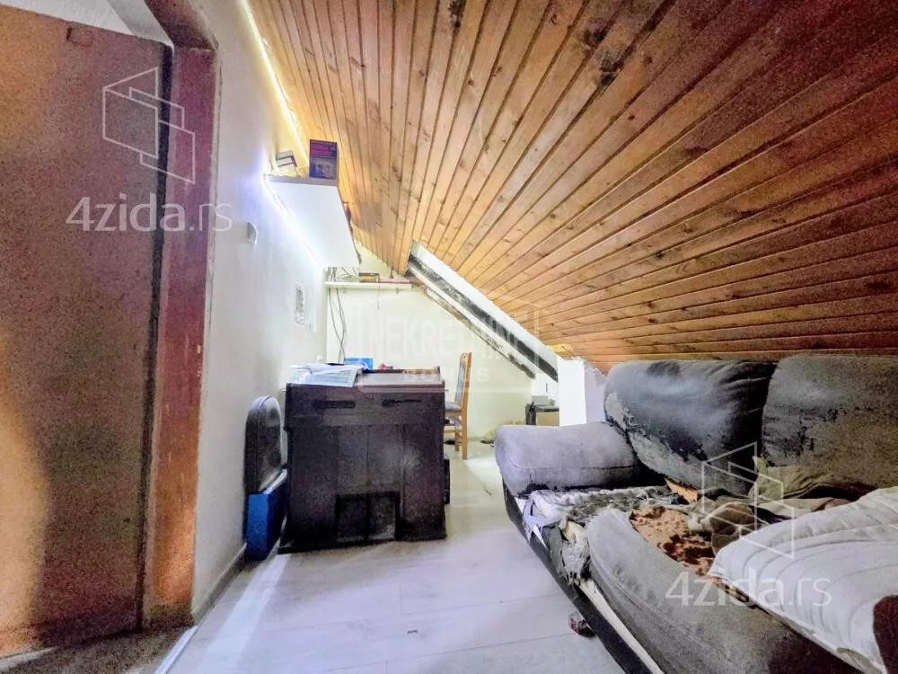 Kuća | 4zida