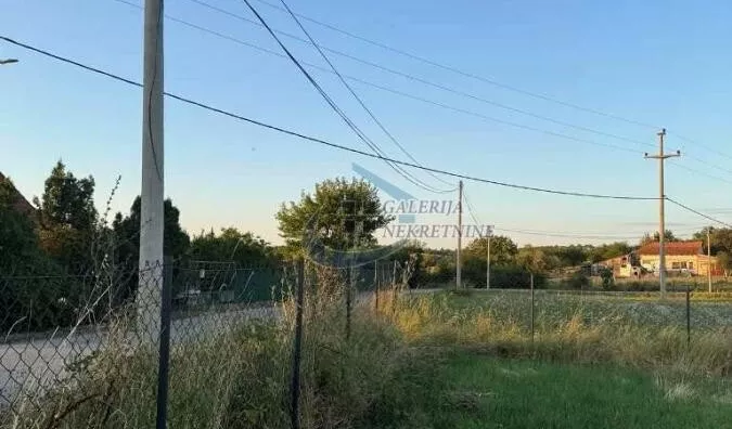 Plac | 4zida