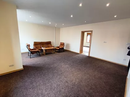 Generala Milojka Lešjanina 10 | 4zida.rs