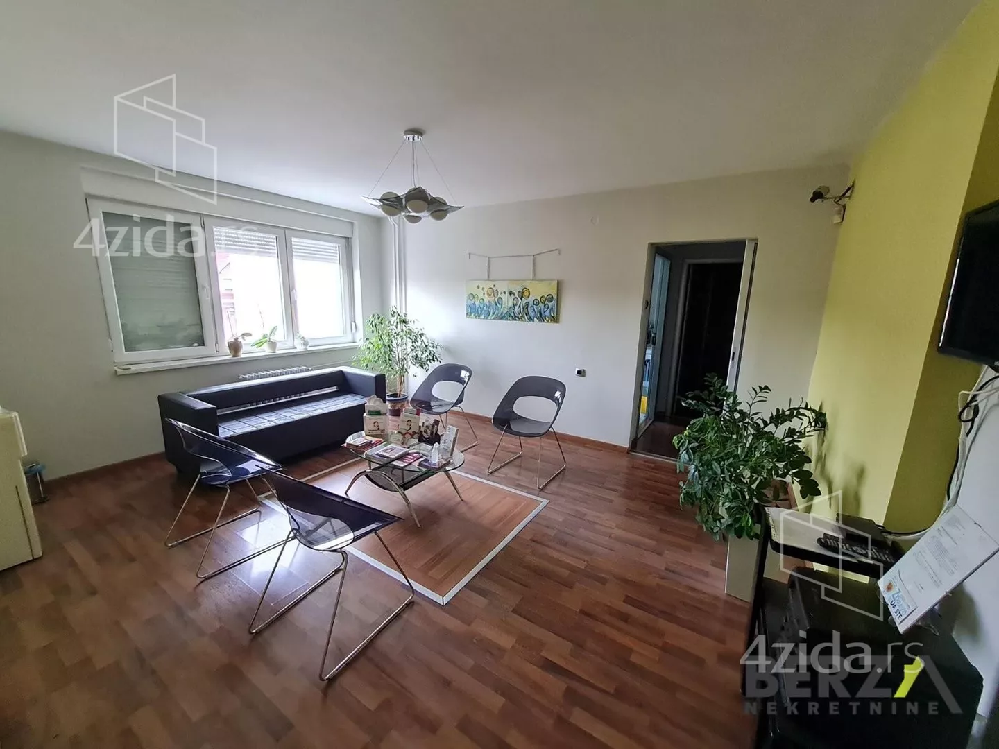 Poslovni prostor | 4zida