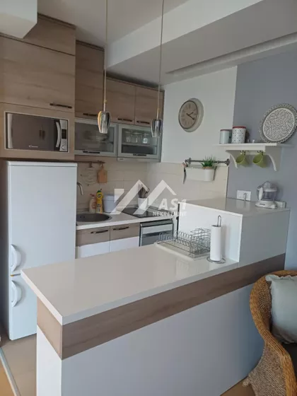 Vojvođanskih brigada | 4zida.rs