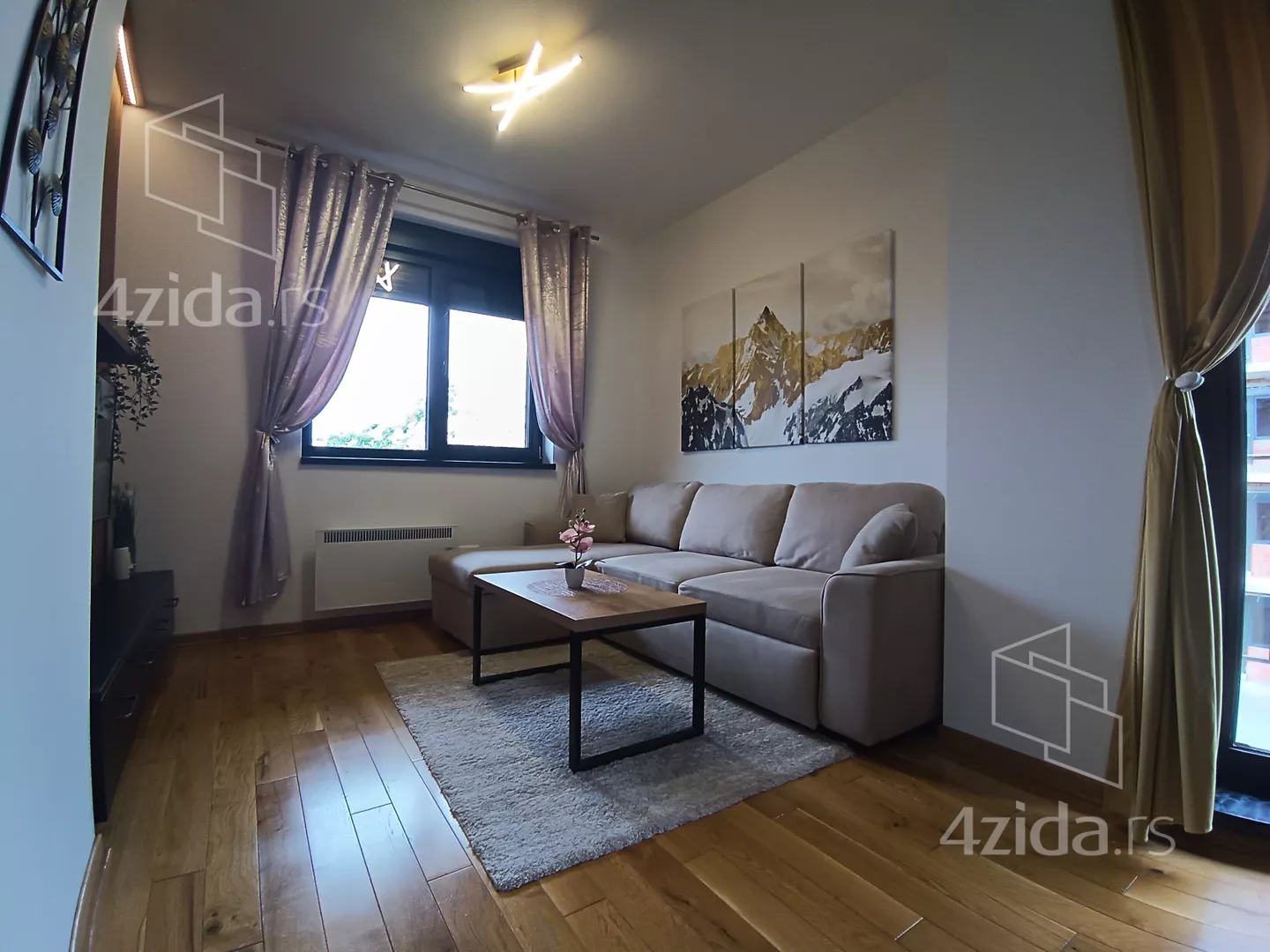 Jednoiposoban stan | 4zida