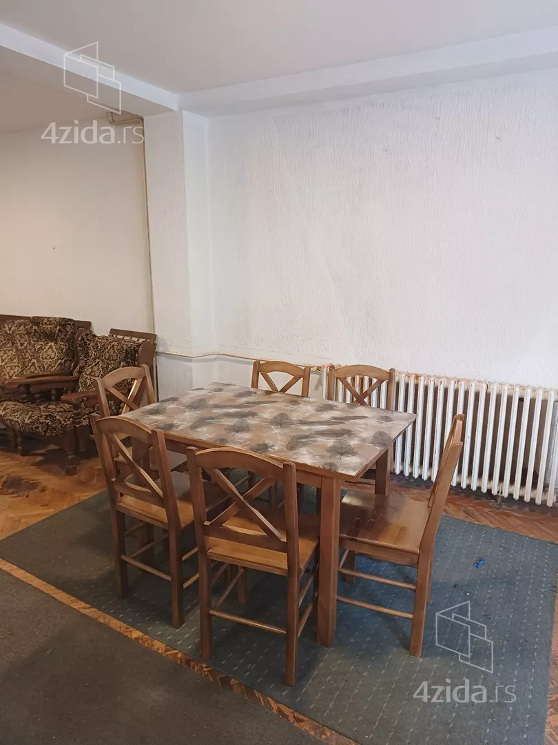 3-etažna kuća | 4zida