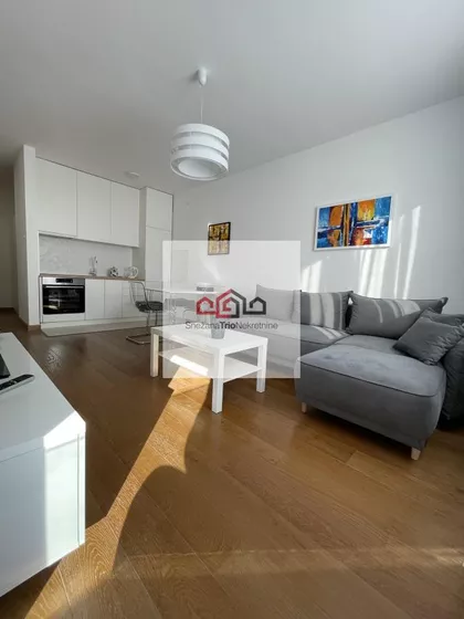 Rotkvarija | 4zida.rs