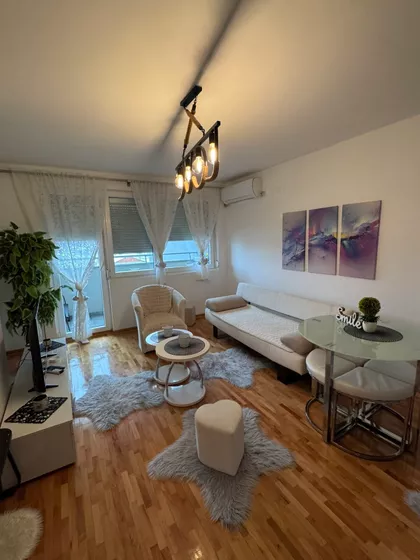 Vojislava Ilića | 4zida.rs