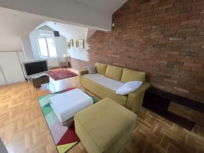 Petra Škundrića | 4zida.rs