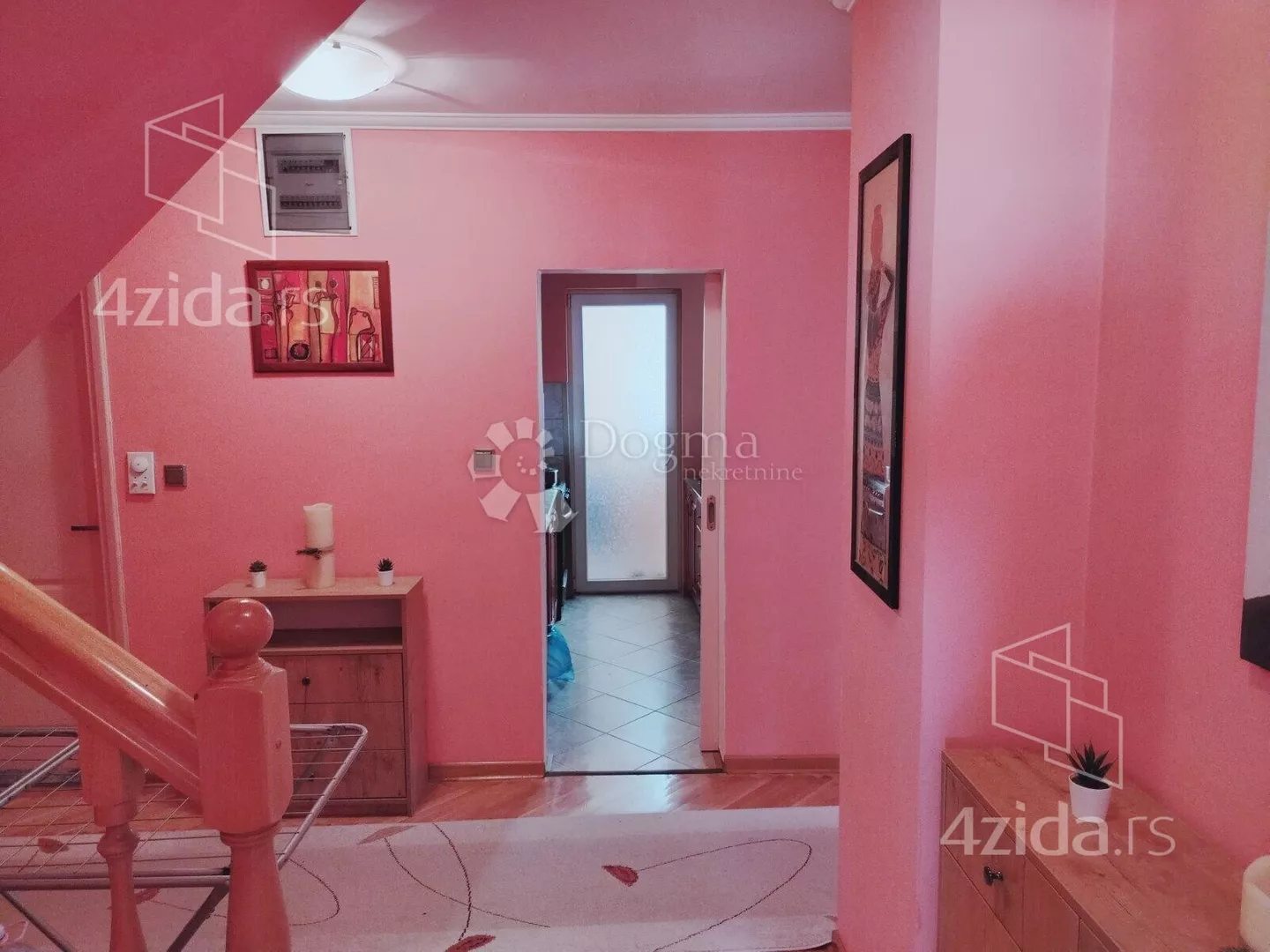 Petosoban stan | 4zida