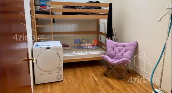 Šestosoban stan | 4zida