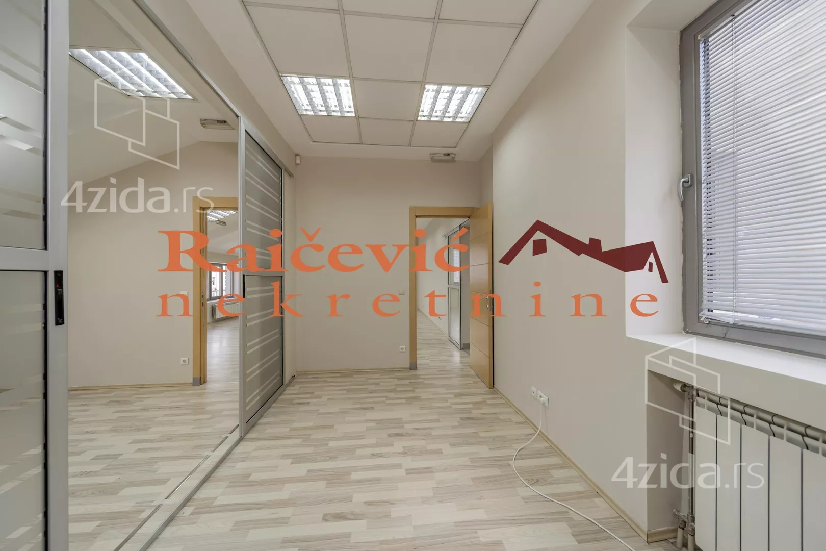 Poslovni prostor | 4zida