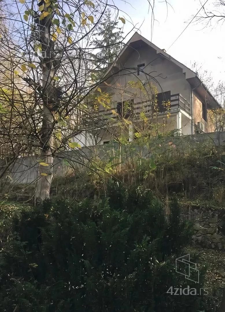 3-etažna kuća | 4zida