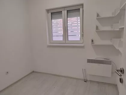 Janka Čmelika | 4zida.rs