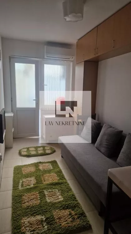 Učiteljsko Naselje | 4zida.rs