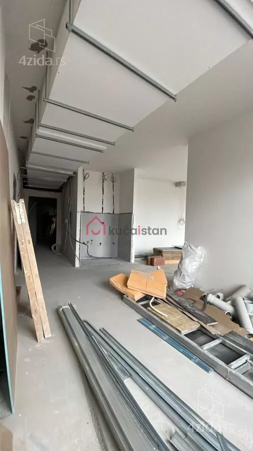 Poslovni prostor | 4zida