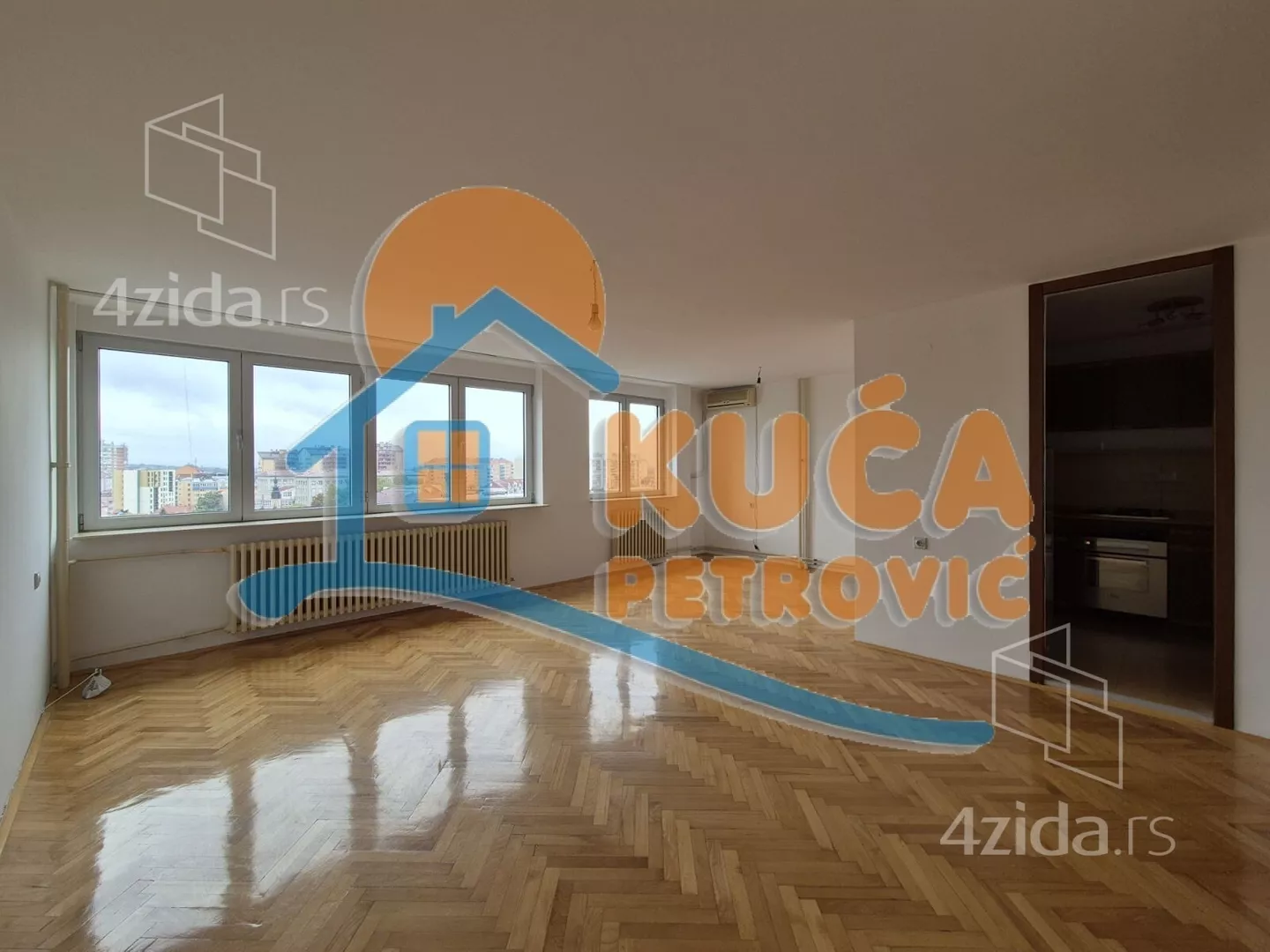 Četvorosoban stan | 4zida