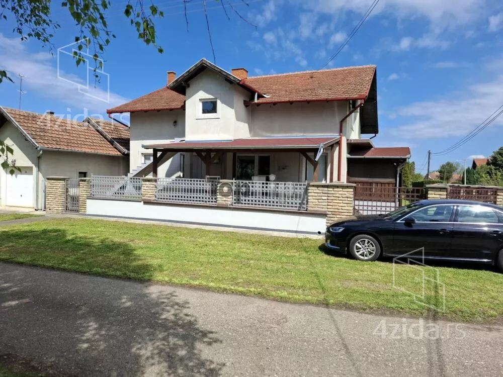 Kuća | 4zida