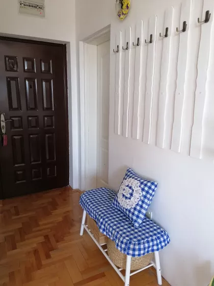 Petlovo Brdo | 4zida.rs