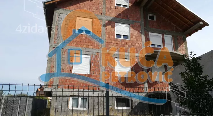 3-etažna kuća | 4zida