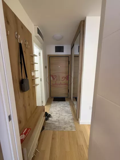 Novo Naselje | 4zida.rs