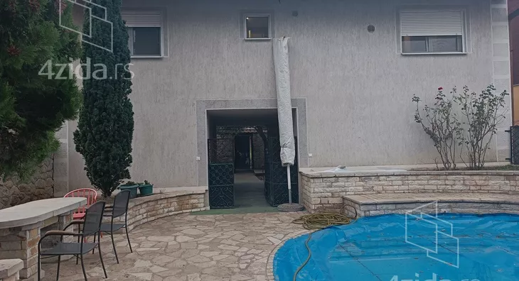 Kuća | 4zida
