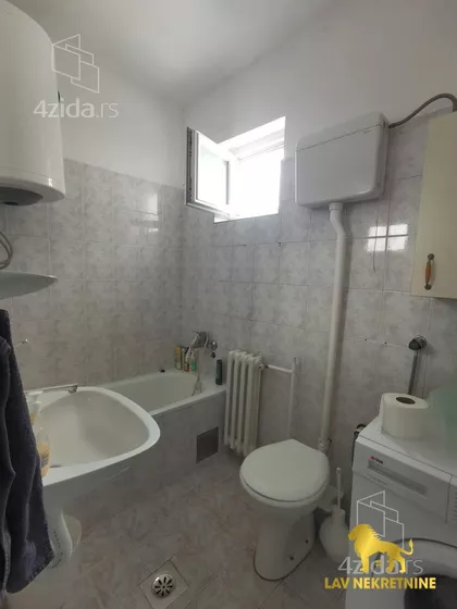 RADNIČKA | 4zida.rs