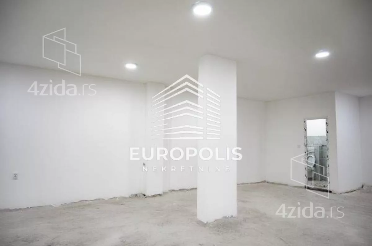 Poslovni prostor | 4zida