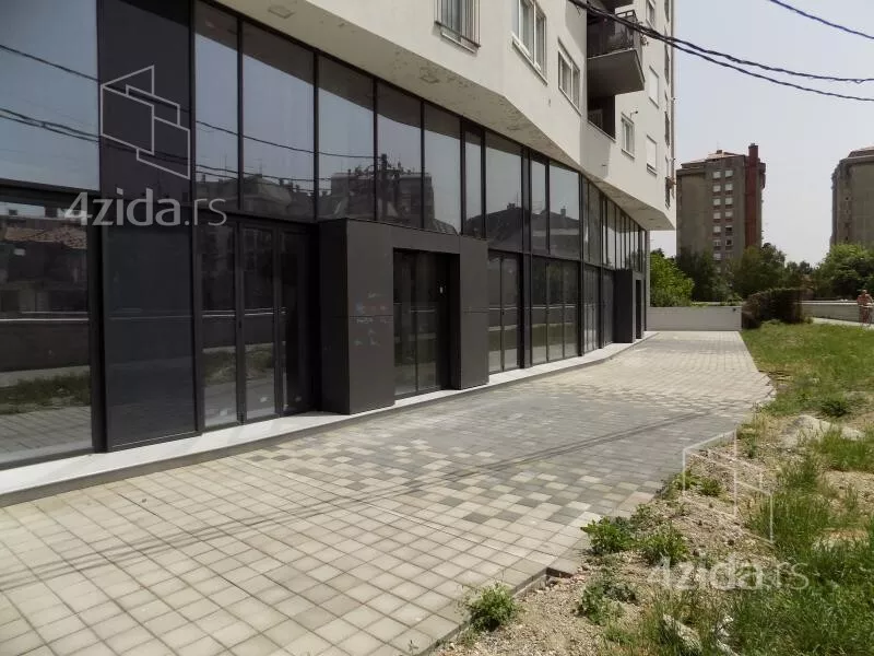 Poslovni prostor | 4zida